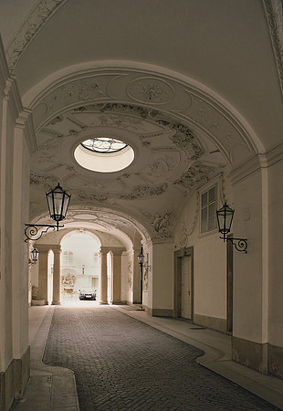 Vienna, City Palace of Prince Eugene carriageway