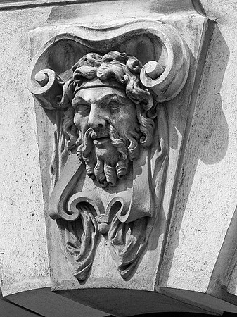 Vienna, Trautson Palace courtyard mask 3