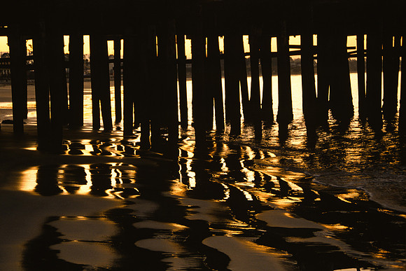 Sunrise beneath the Pier