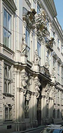 Vienna, Bohemian Chancery cenral bays
