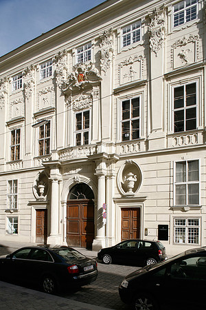 Vienna, Schönborn-Batthyany Palace central bays